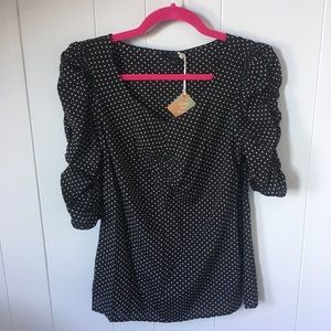 Ann Taylor polka dot top size 0 XS